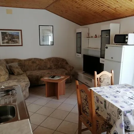 Apartman With Parking Space Vinjerac, Zadar - 22585 *